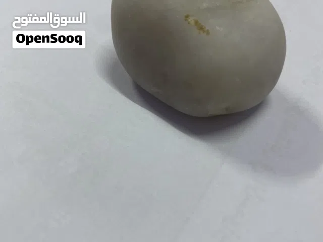 حجر كوارتز جميل