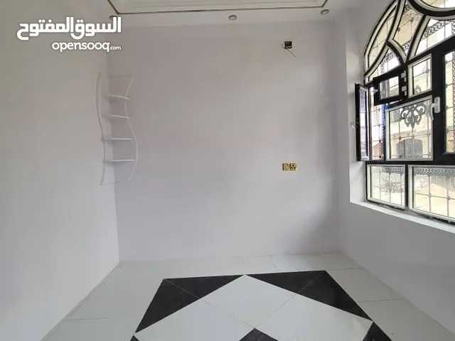 100m2 4 Bedrooms Townhouse for Sale in Sana'a Other