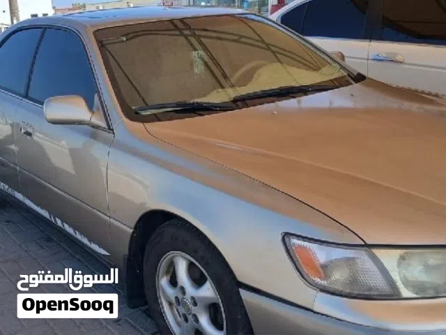 قطع غيار لكزس es300 موديل1999