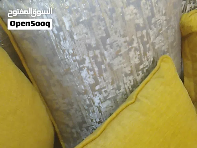 مخاد جدد للبيع