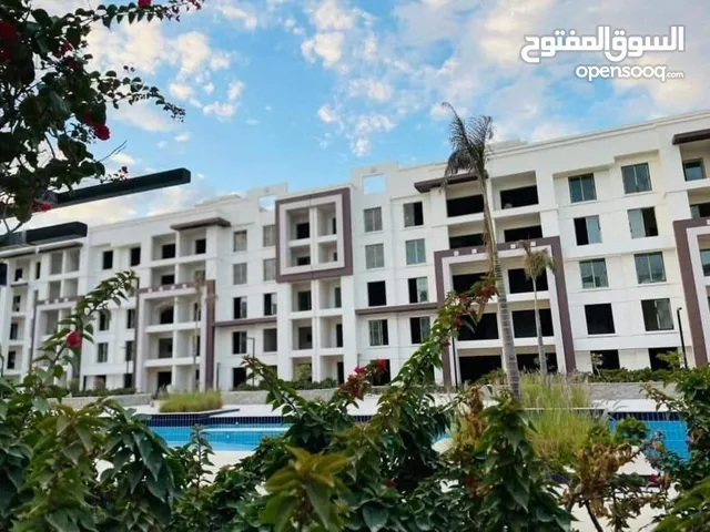 208 m2 3 Bedrooms Apartments for Sale in Giza 6th of October