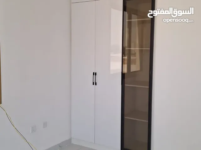 شركة أيهم نايف لمقاولات المطابخ الالومنيوم مطابخ مودرن خشبية و غرف ملابس