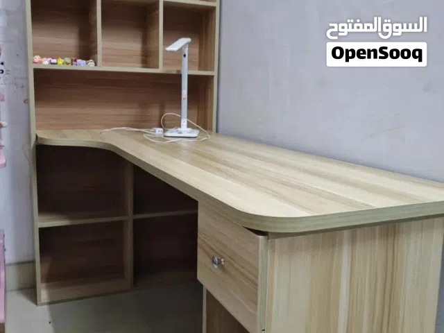 - مكتب دراسية