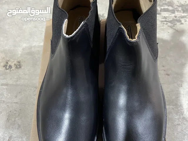 بسطار جلد ملس