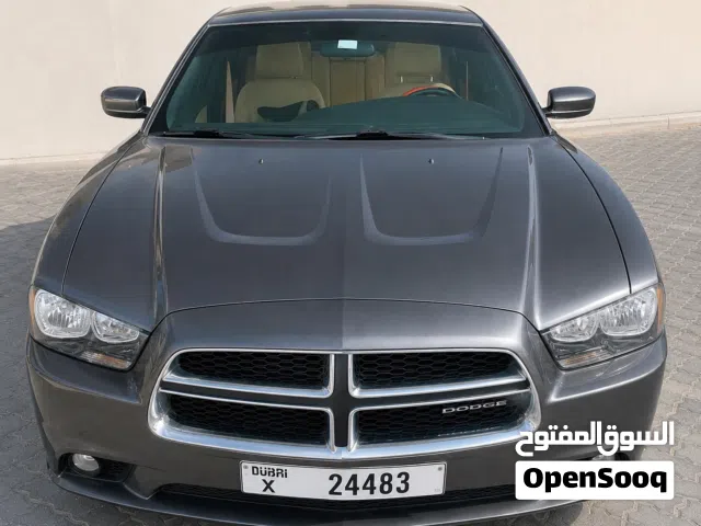 2012 دودج تشارجر SE