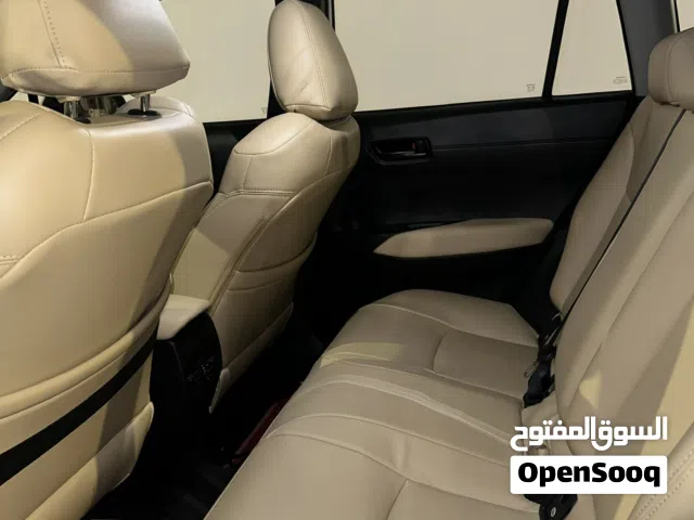 كورلا كروس 2025