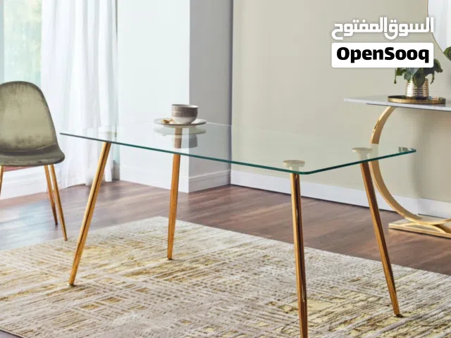 طاولة سفرة زجاج جديدة غير مستعملة