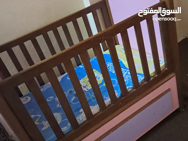 تخت اطفال تفصيل خشب زان
