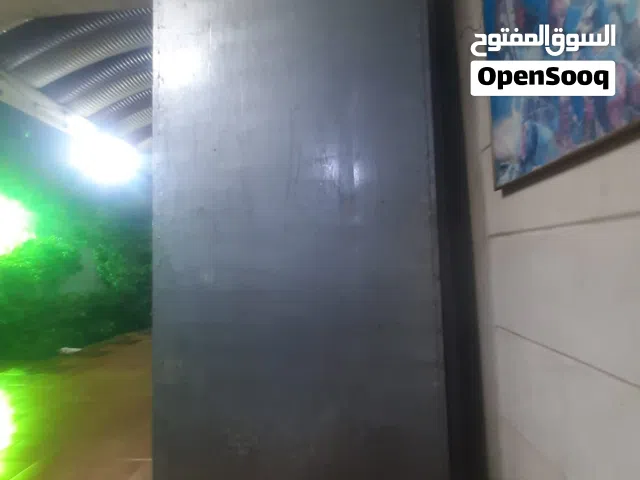 خماره مال صمون كهربائي للبيع نضيفه جداً  العرض متر والارتفاع مترتين