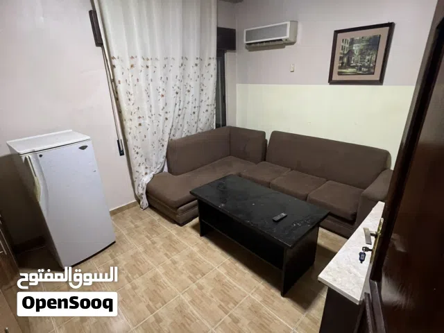 40 m2 1 Bedroom Apartments for Rent in Amman University Street