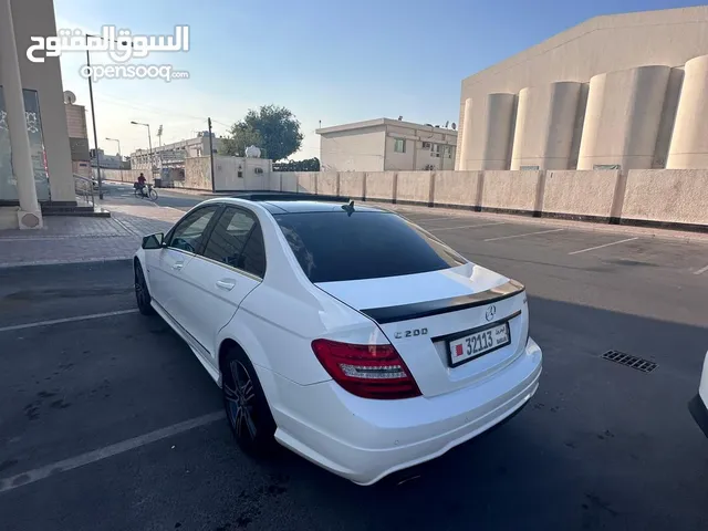 Mercedes Benz C-Class 2014 in Northern Governorate