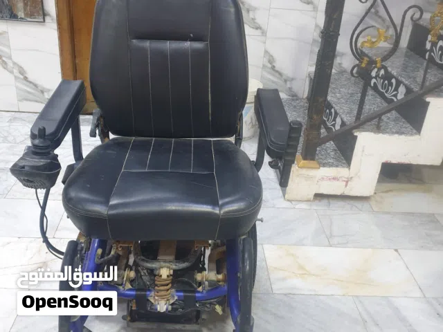 عربانه معوقين الكهربائية للبيع مستعملة بس نظيفة السعر خاص