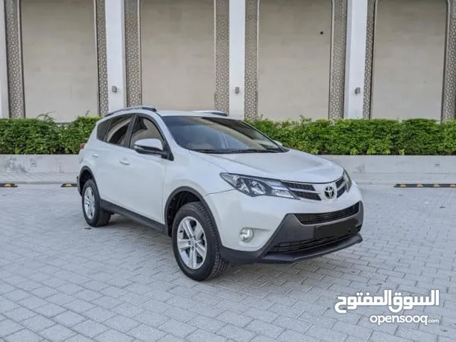 تويوتا راف 4 في حالة ممتازه