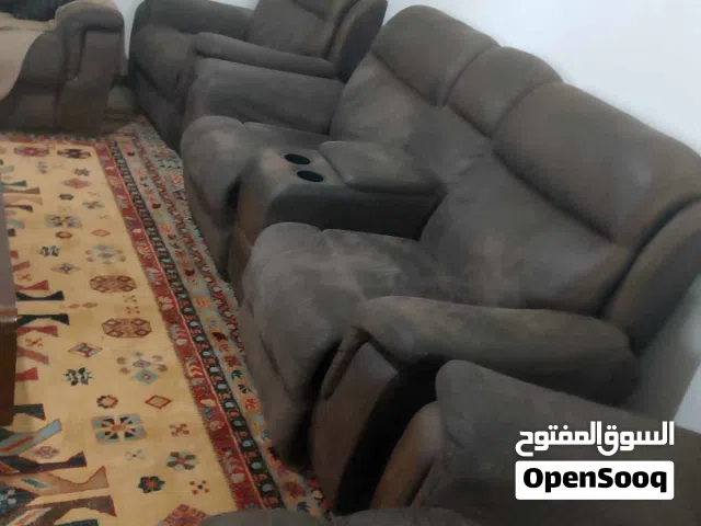 صالون جلد أمريكي من max