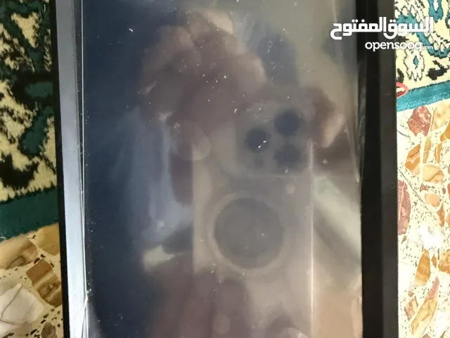 شاشة سيارة جديدة فقط