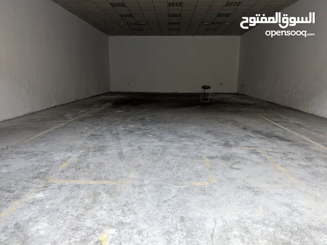 Shubra warehouse for rent, area 2000 square feet Al-Jarf, 3 phase, 20 kg, electric, price: 65 thousa