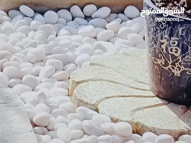 حجر ديكوارات ابيض اسود رساسي