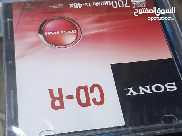 مجموعة سيديهات وغلافات سيديهات ونسخ أصلية لبرامج ومسلسلات أجنبية