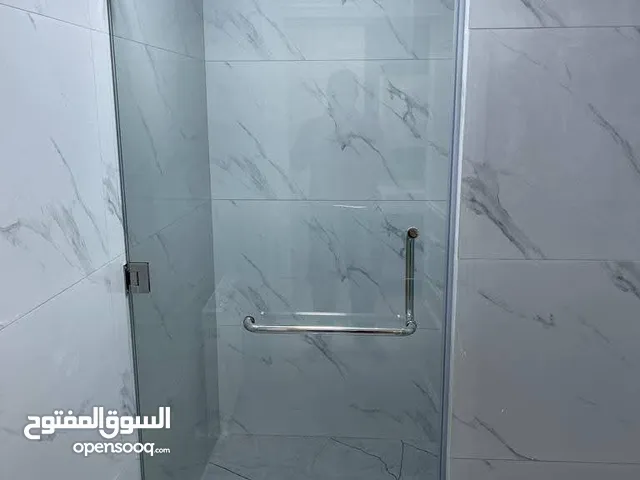 زبن للزجاج والمرايا والسيكوريت وستانلس ستيل