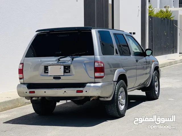 Used Nissan Pathfinder in Tripoli