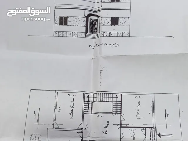 200 m2 4 Bedrooms Townhouse for Sale in Tripoli Souq Al-Juma'a