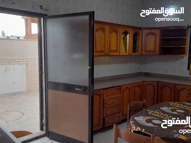 200 m2 4 Bedrooms Apartments for Rent in Tripoli Hai Alandalus