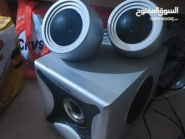 مضخم صوت دي لوكس