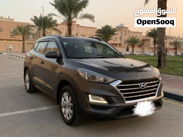 ::::::::::::::::::::::::::::::::::::::::::: النوع : هيونداي - توسان  الفئه : بنزين   الموديل: 2019