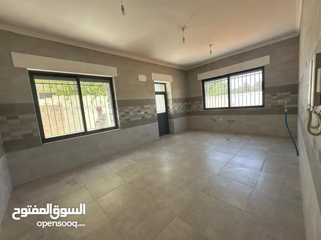 Villa for sale in Airport Road ( Property 42882 )-174804487