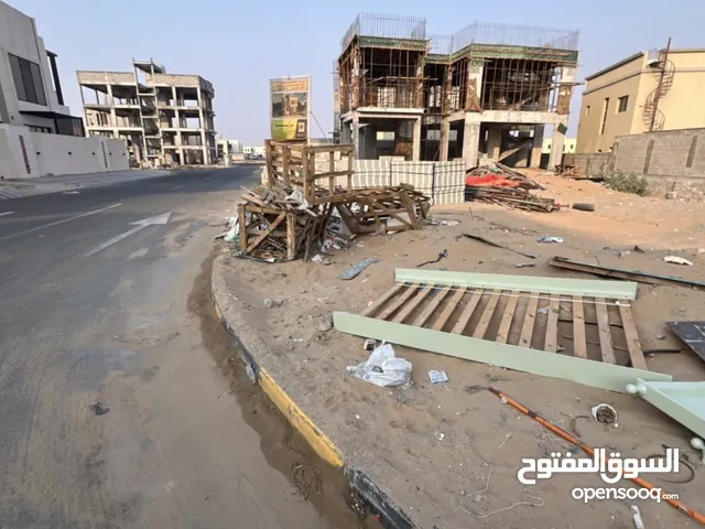 *Umفرصة ارض سكنية للبيع بالياسمين-زاويه على شارعين-بمدخل شاع محمد بن زايد -مساحة 5528 قدم-تصريح G+2