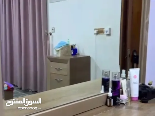 غرفة نوم شخص واحد نفر تركية نظيفه للبيع خمسة قطع قوية وثقيلة جدااااااااااااااااا للبيييييييييييييييع