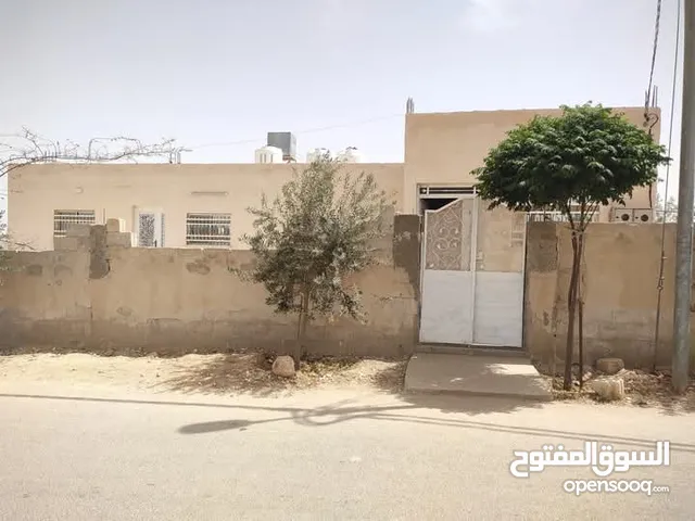 بيت للبيع المفرق ضاحية الملك عبد الله