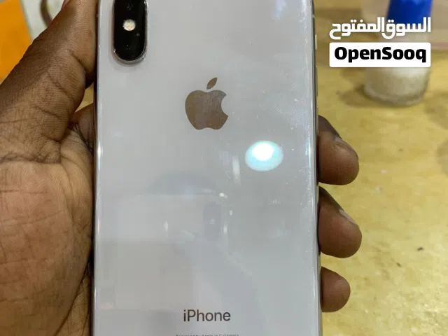 Apple iPhone X 64 GB in Al Ahmadi