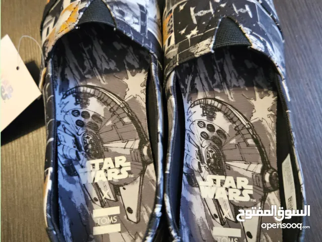 Toms Starwars Slipon Size 11.5