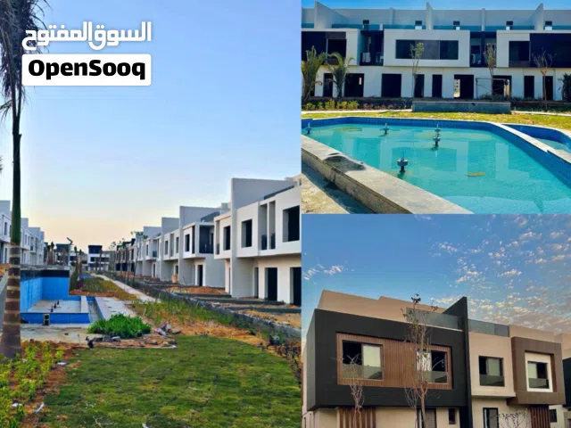 168 m2 3 Bedrooms Apartments for Sale in Cairo Fifth Settlement