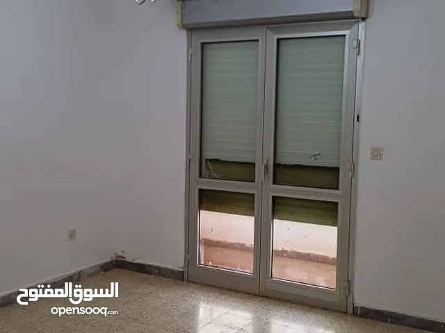 130 m2 3 Bedrooms Apartments for Rent in Benghazi Al Hada'iq