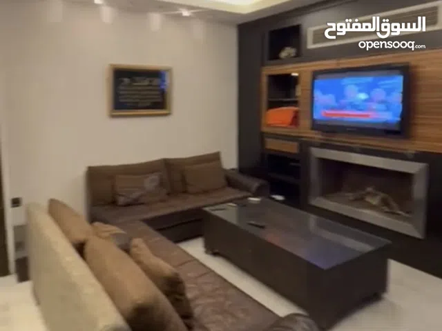 125 m2 3 Bedrooms Apartments for Sale in Beirut Ras Beirut