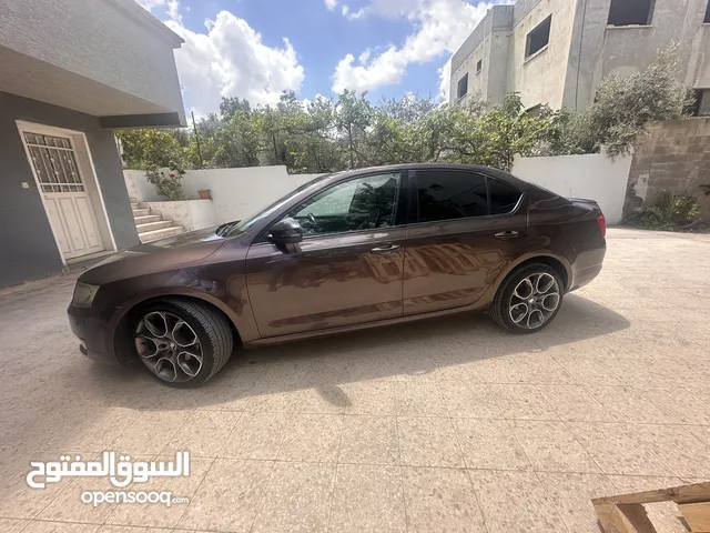 سكودا اوكتافيا 2014