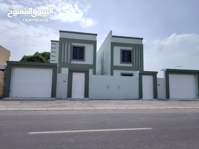 268m2 5 Bedrooms Townhouse for Sale in Muscat Quriyat