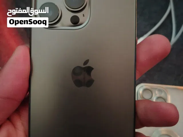 أيفون 13 pro نضيف وكالة نسبة البطاريه 79 مساحة 256 مع شاحن اصلي و كفرين الكفالة لسا شغالة