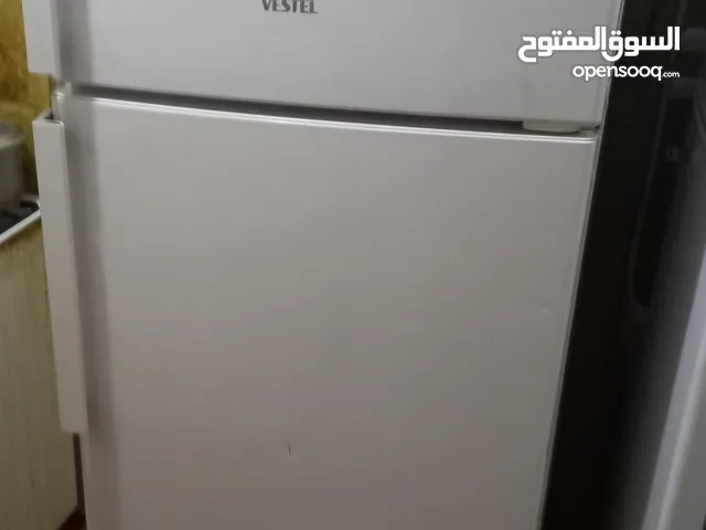 للبيع ثلاجة وغسالة فول اتوماتيك وبوتاجاز 4 شعلة