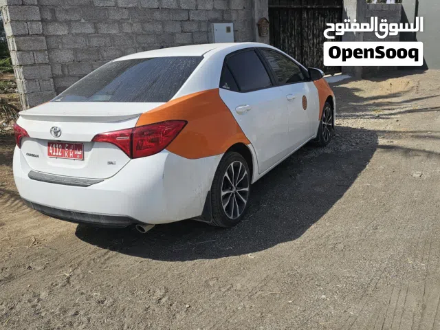 تويوتا كورولا 2018 SE مستعملة بحالة ممتازة مع مواصفات أمريكية وبيانات تقنية متقدمة