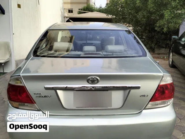 2005 تويوتا كامري GL