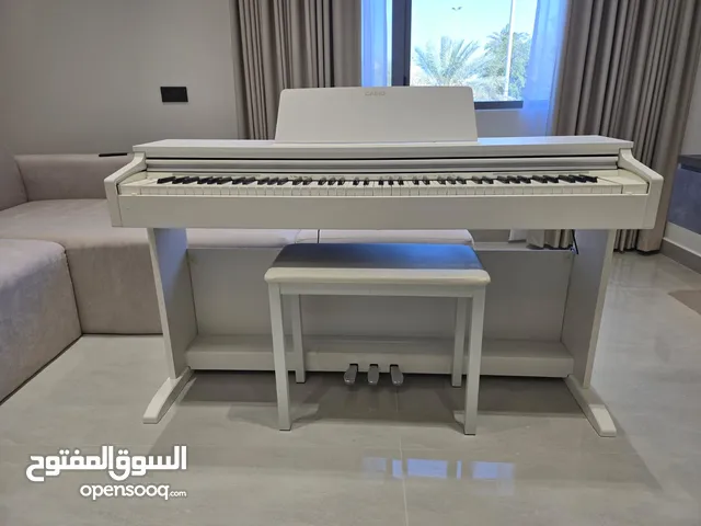 تم بيع البيانو - الله يبارك لمن اشتراه ويعطيه خيره ويكفية شره