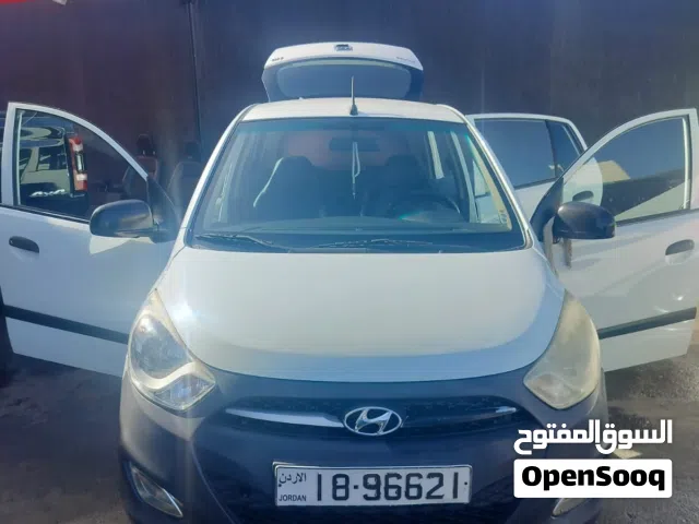 2013 Hyundai i10 Standard