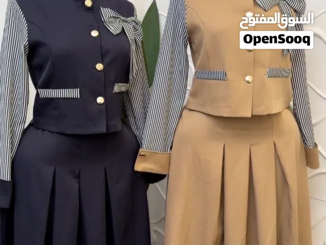 طقم قُطعتين يتوفر كل القياسات وجميع الالوان نورونا خامته دابل ايطالي كوالتي عاالي