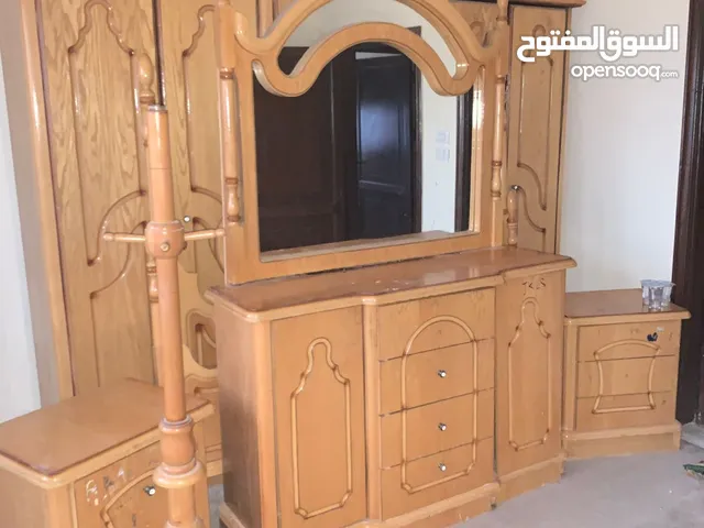 غرفة نوم كامله خشب لاتيه بحال الوكاله