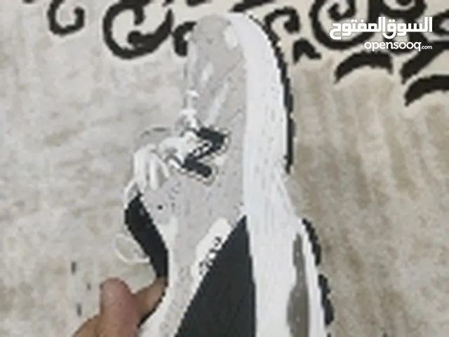 43 Casual Shoes in Dubai