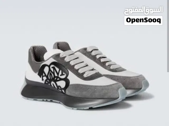 سبيدرو الكسندر ماكوين موديل 2026 Alexander MCqueen