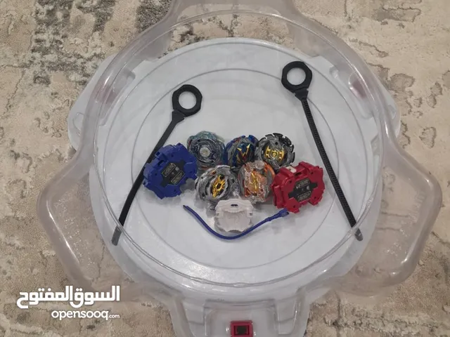 بلابل و حلبة أصلية من تكارا تومي